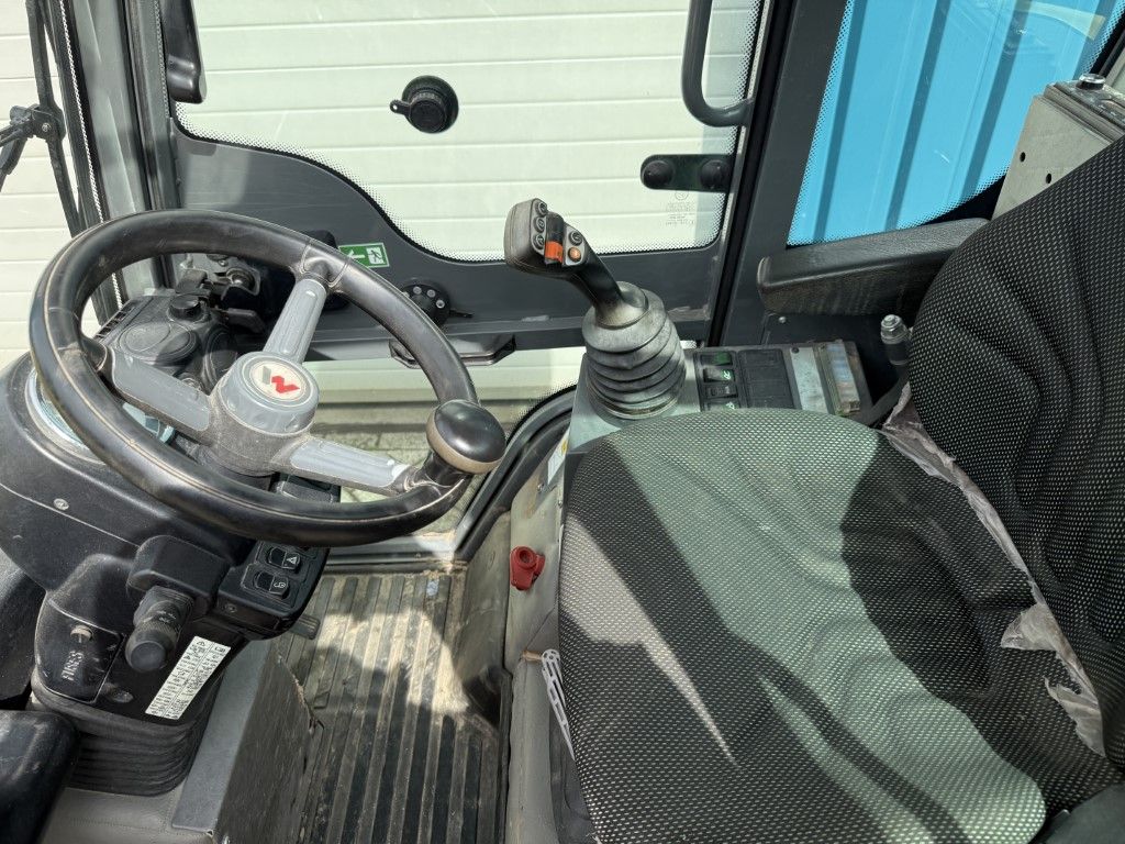 WACKER WL32 ( BJR 2015 ) 6400 UUR