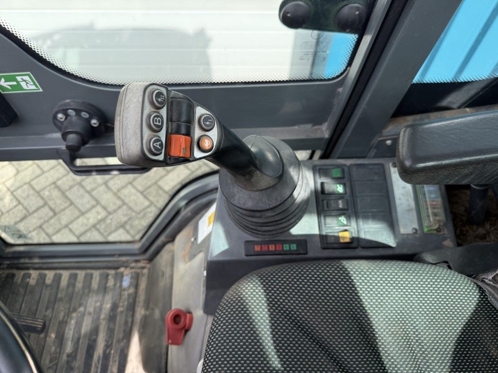 WACKER WL32 ( BJR 2015 ) 6400 UUR