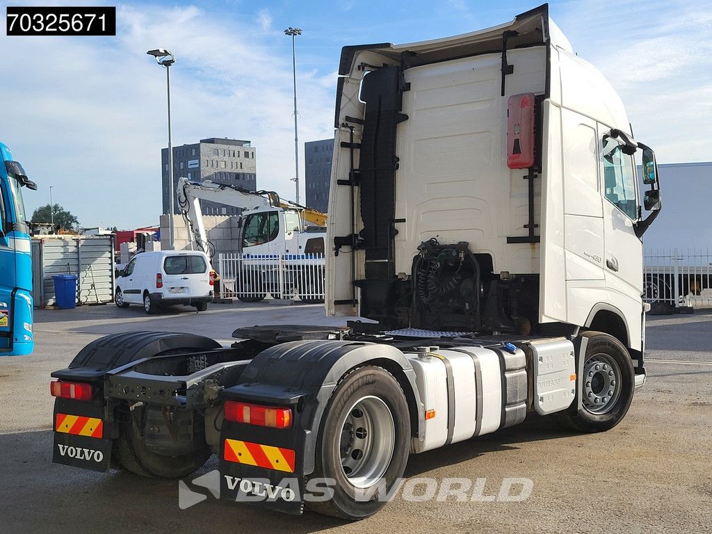Volvo FH 460 4X2 2x Tanks Standklima