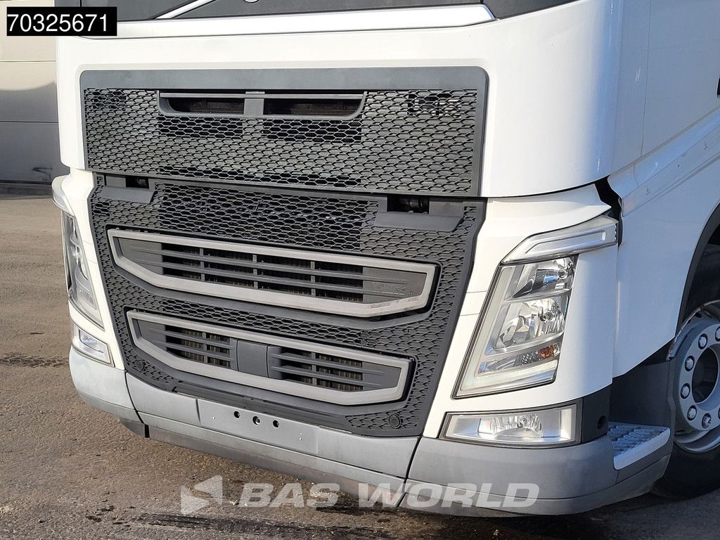 Volvo FH 460 4X2 2x Tanks Standklima