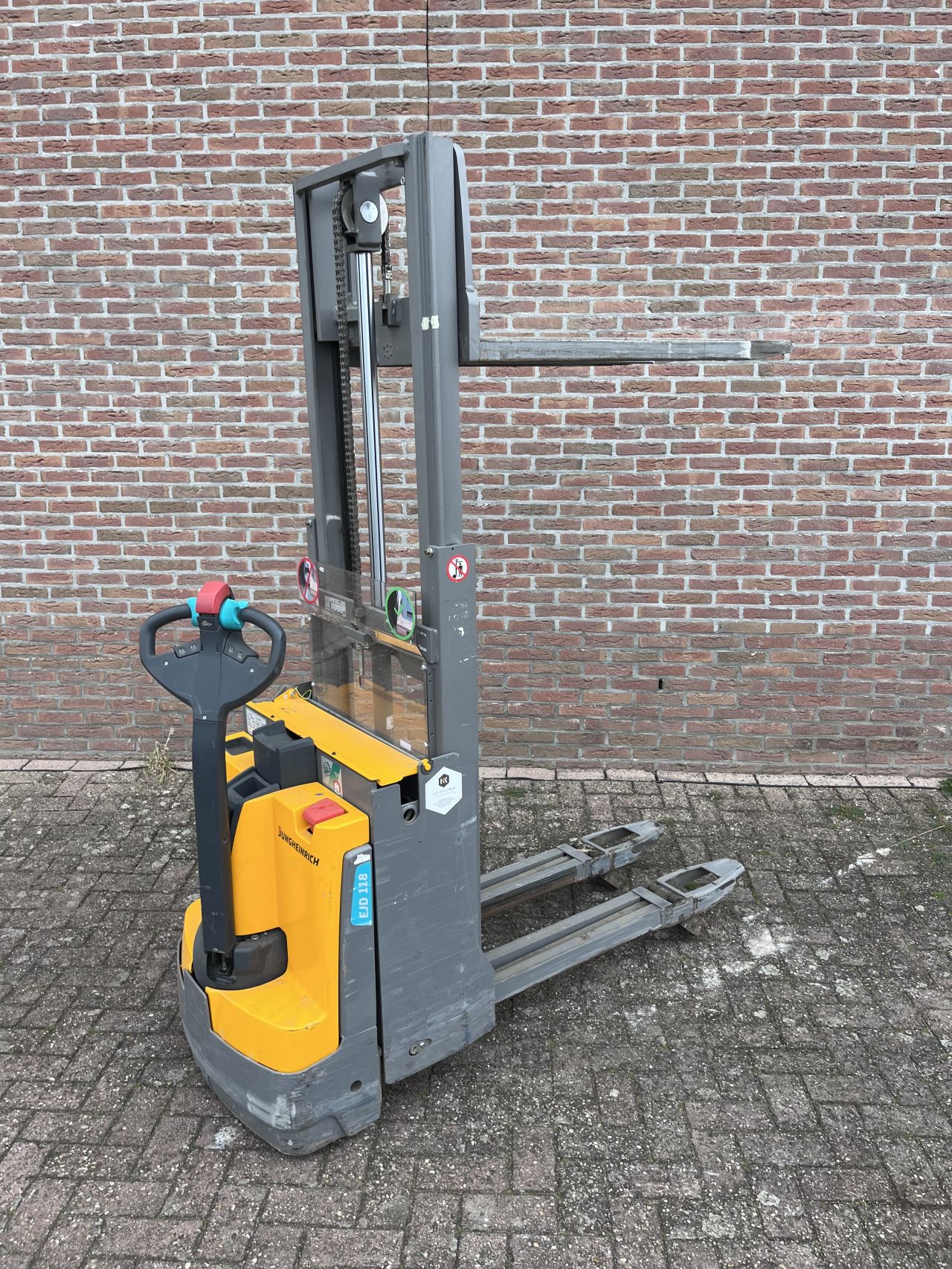 Jungheinrich stapelaar