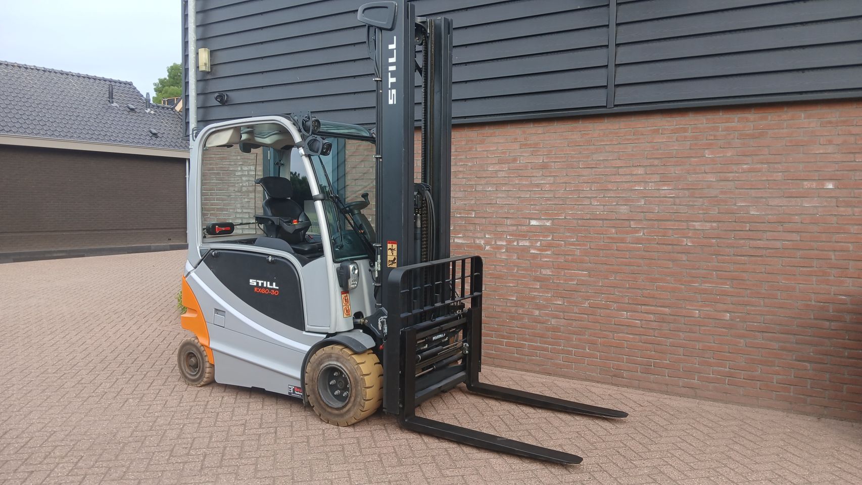 Still rx60-30 / vorkenversteller / side shift / 2017 / 10642 uur