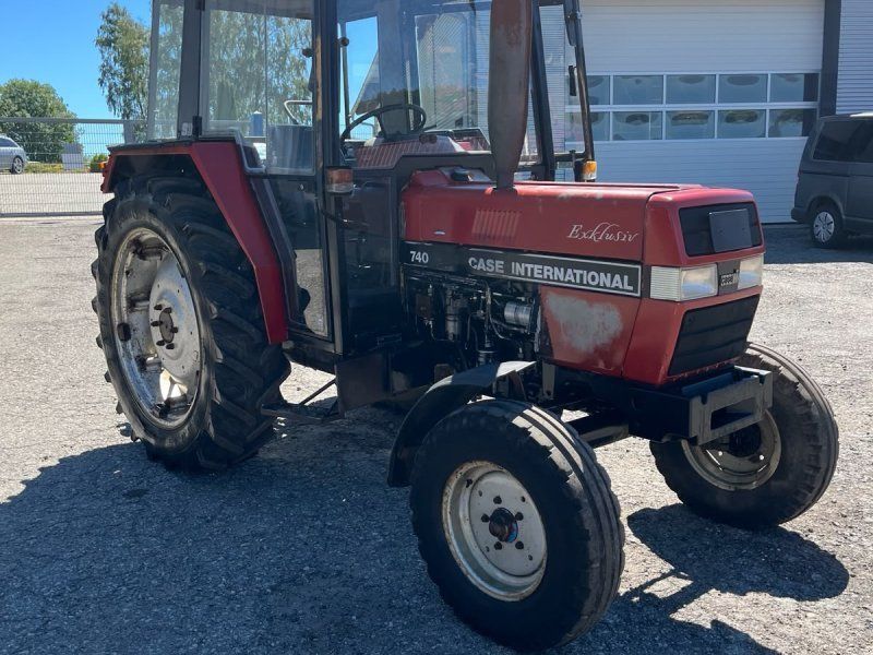 Case 740 S