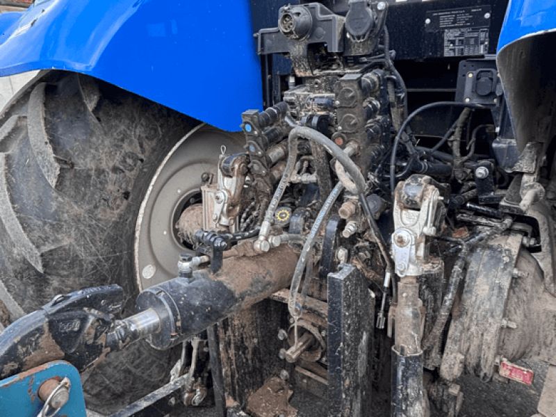 New Holland T7.210 AC S5