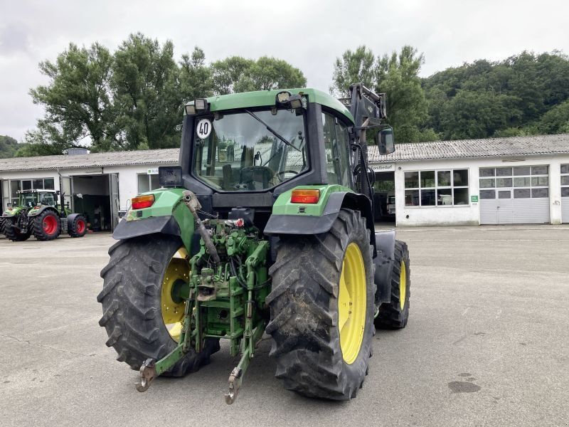 John Deere 6310