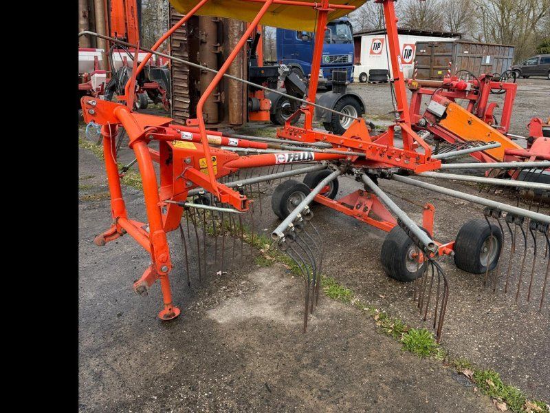Fella TS 425