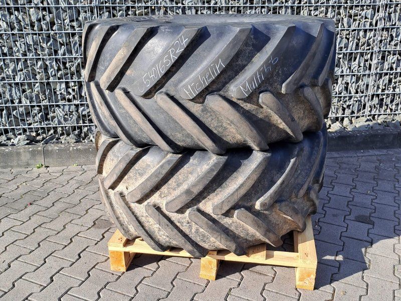 Michelin 540/65R24
