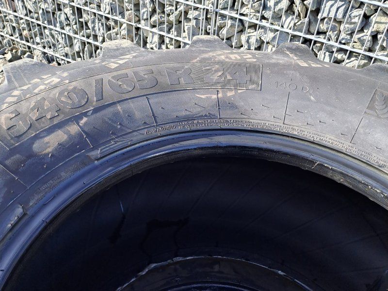 Michelin 540/65R24