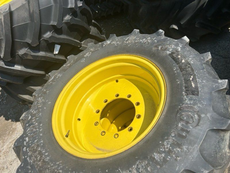 Continental Tractor 85 420/85R28
