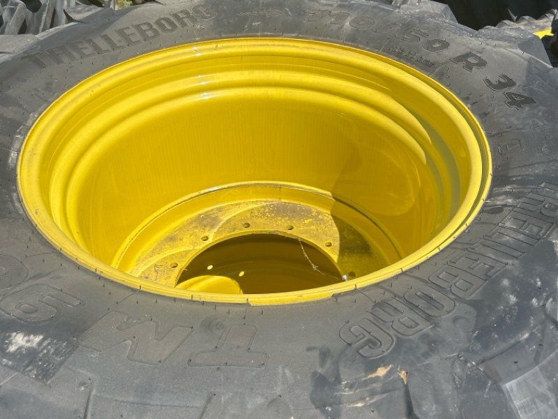 Trelleborg TM 900 710/60R34