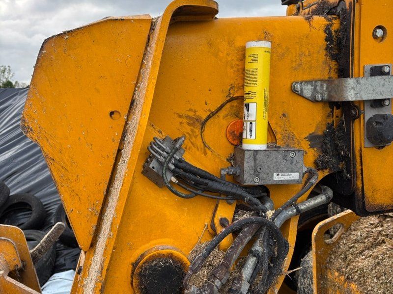 JCB 560-80