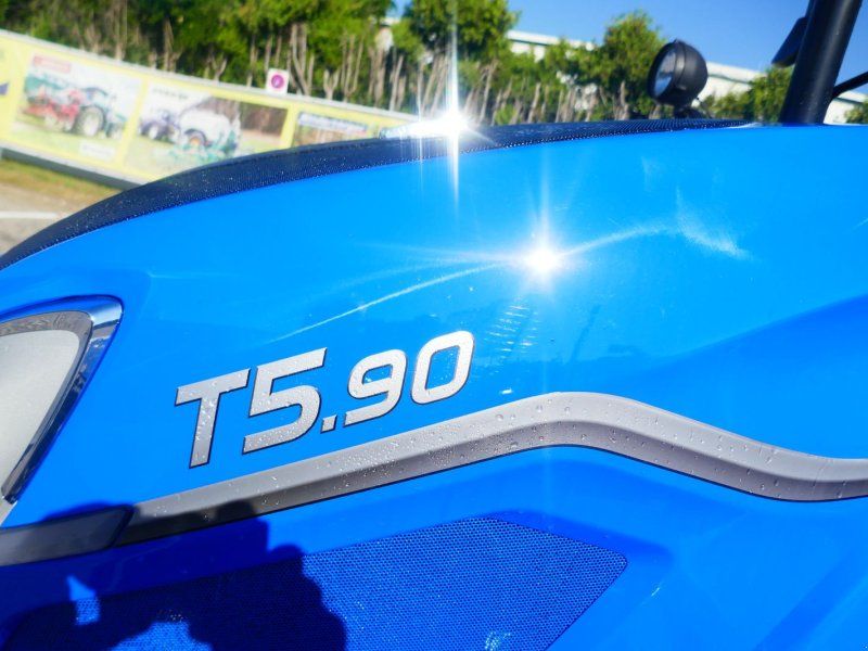New Holland T5.90 Utility Dual Command