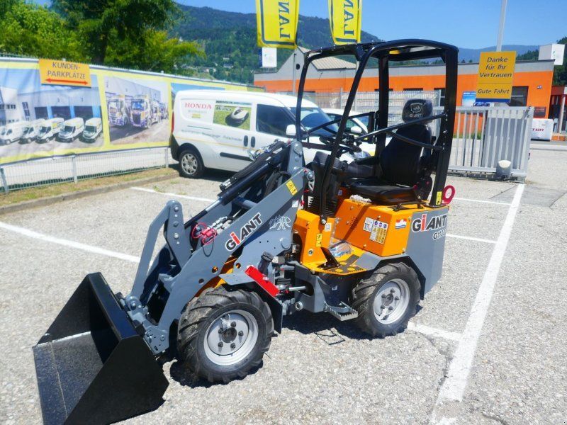 Giant G 1100