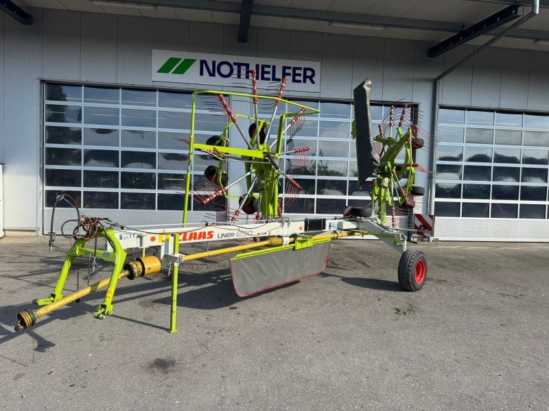 Claas Liner 1250 Profil