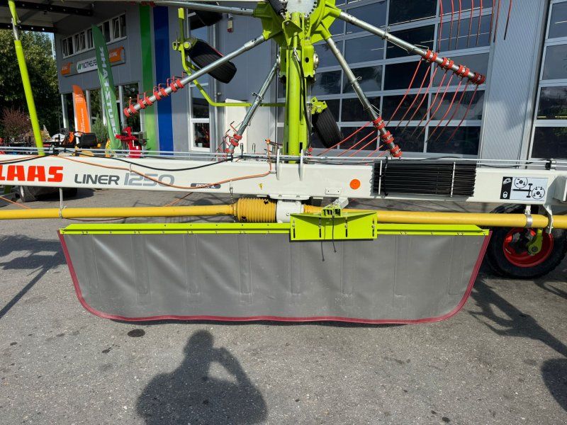 Claas Liner 1250 Profil