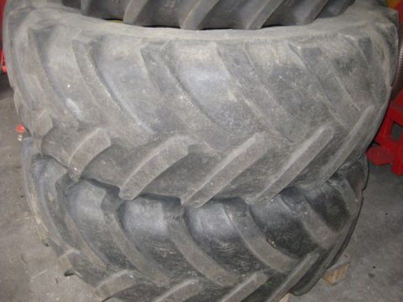 Michelin Kompletträder für John Deere 6105 R