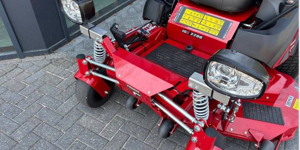 Ferris 2200