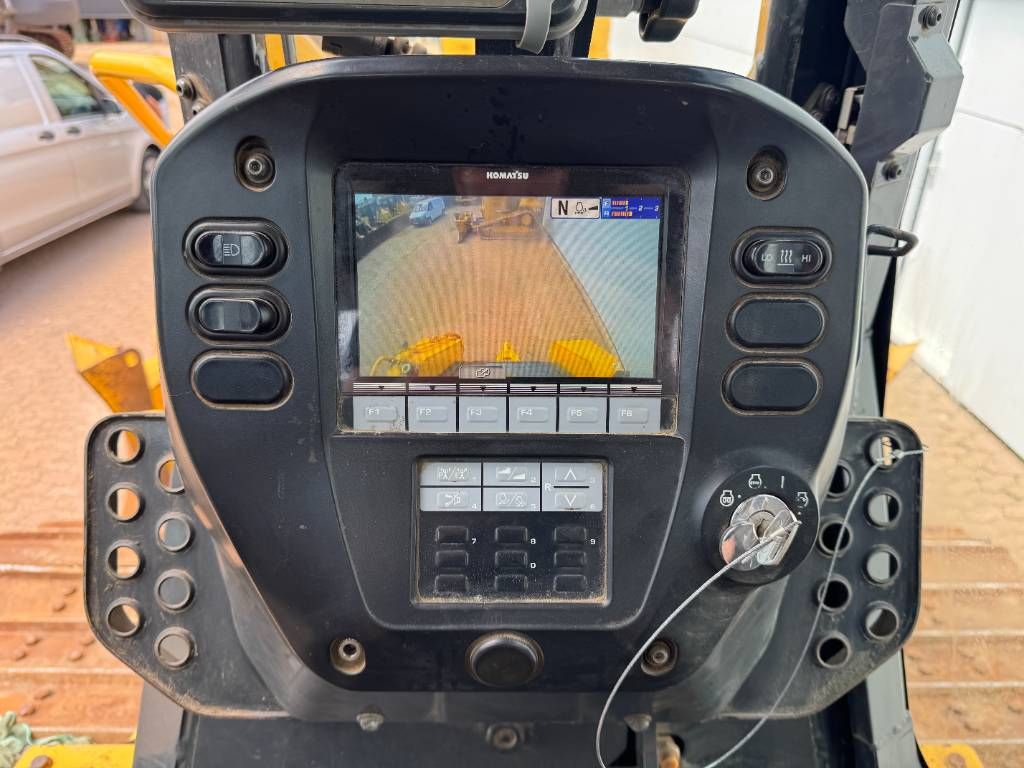 Komatsu D61PXi-24 - GPS System / Folding Blade