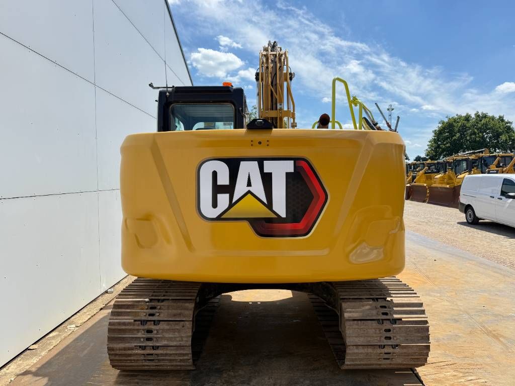 CAT 313GC - 360&deg; Camera / Hammer lines