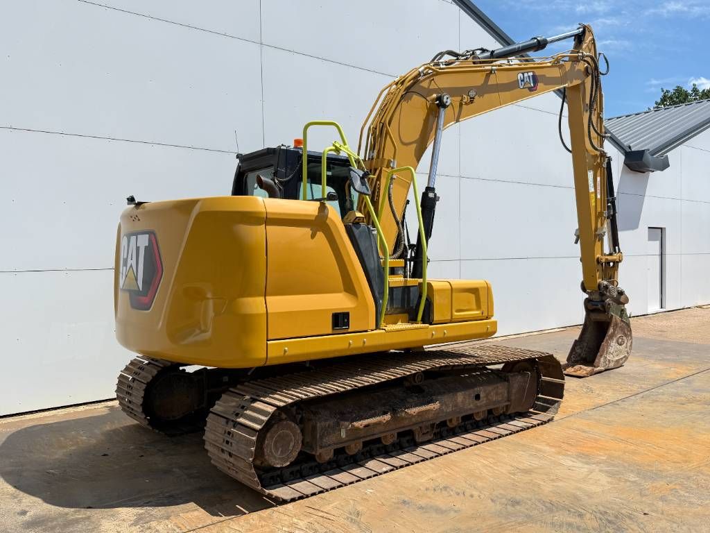 CAT 313GC - 360&deg; Camera / Hammer lines