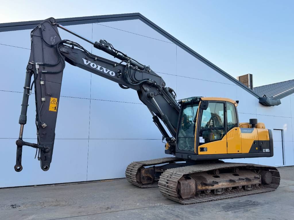 Volvo EC180DL - Triple Boom / Hammer Lines