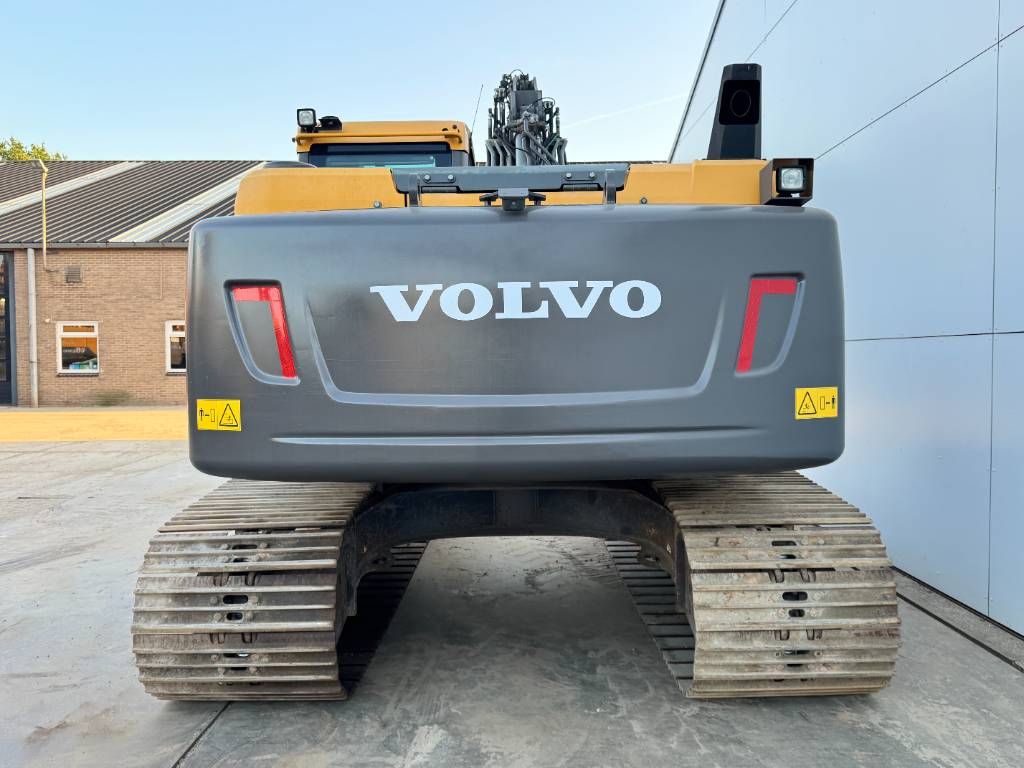 Volvo EC180DL - Triple Boom / Hammer Lines