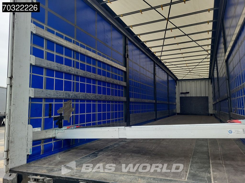 Krone SD Lift Axle Palletkist Anti Vandalism Sliding Roof