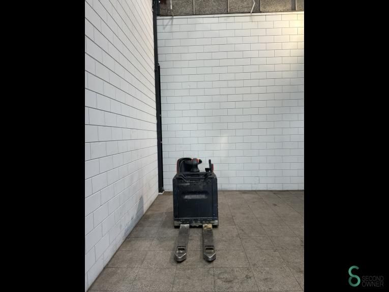 Pallet trucks Electric Linde T20SP 2021