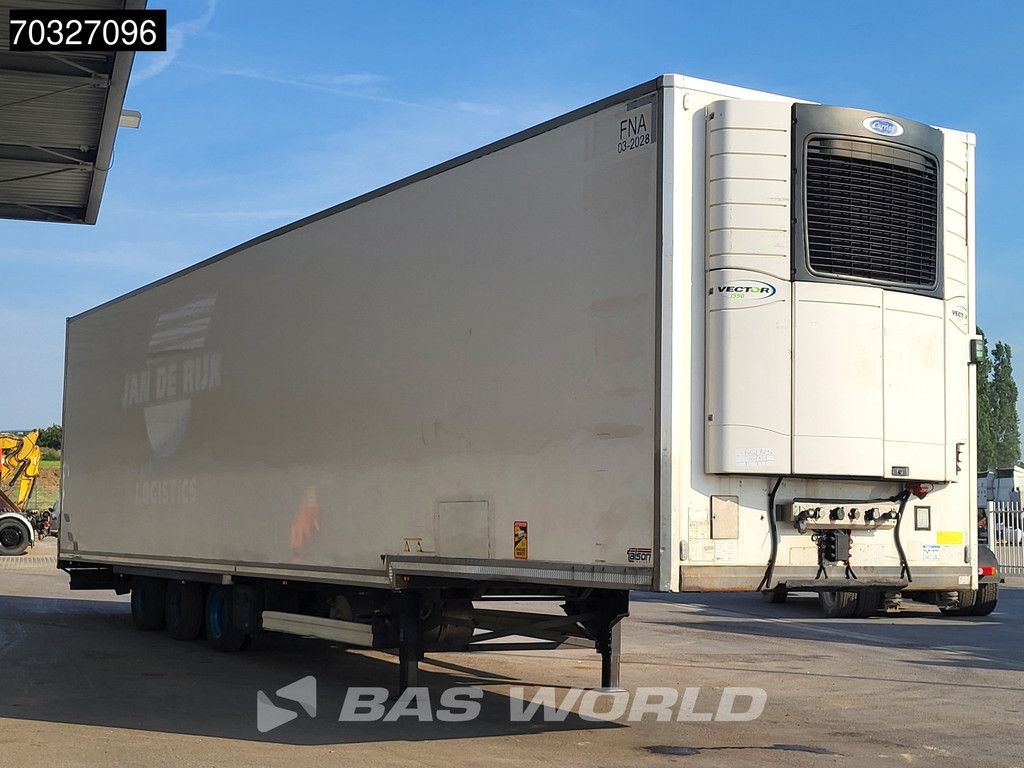 Talson F1227 3 axles Carrier Vector 1550