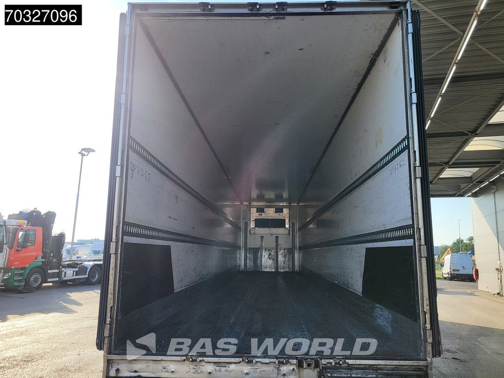 Talson F1227 3 axles Carrier Vector 1550