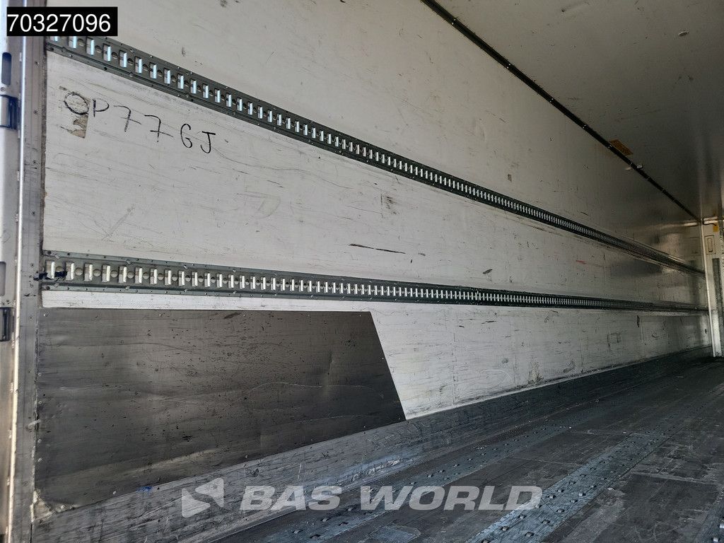 Talson F1227 3 axles Carrier Vector 1550