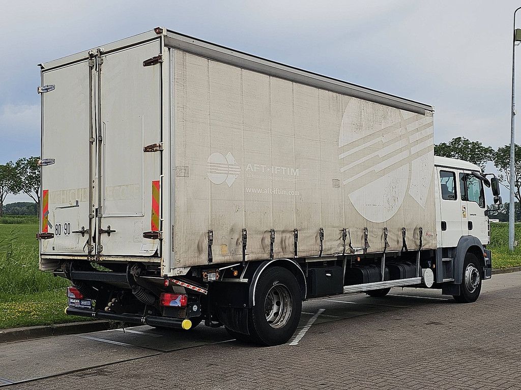 M.A.N. 18.240 TGM doka double cabin