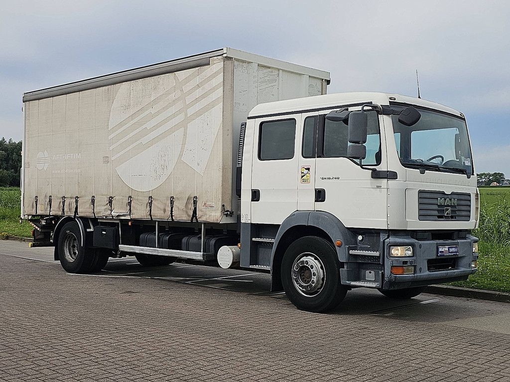 M.A.N. 18.240 TGM doka double cabin