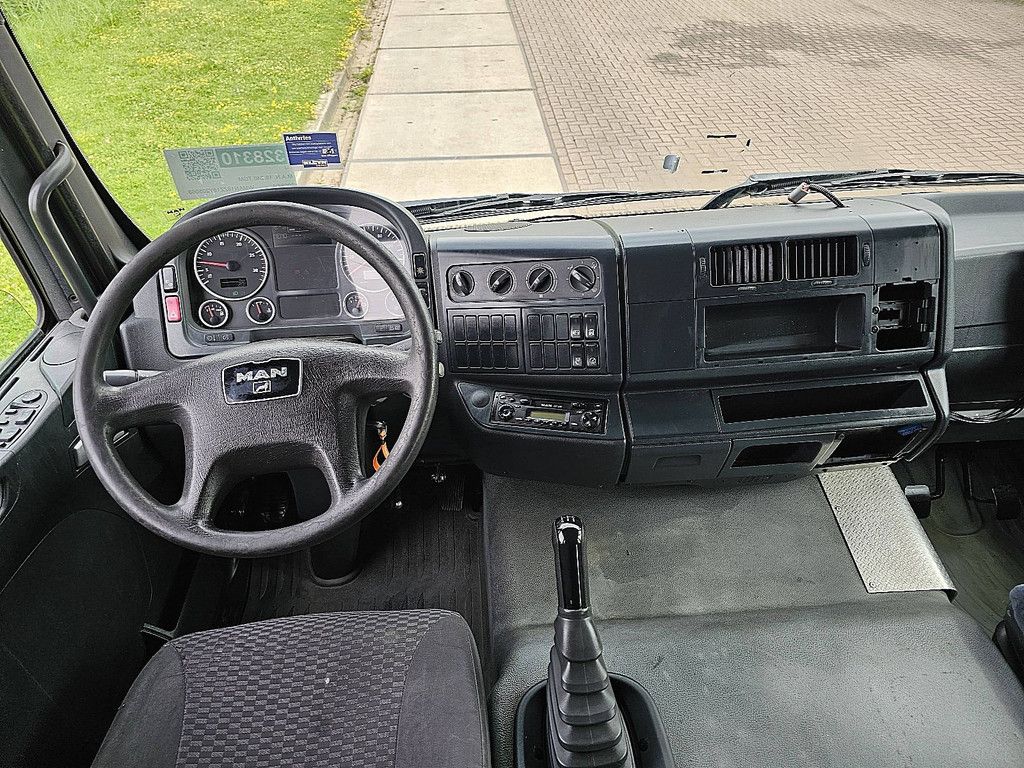 M.A.N. 18.240 TGM doka double cabin