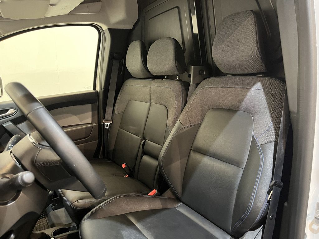 Nissan Townstar 1.3 L1 130 PK Benzine / Euro 6 / Airco / Cruise Control / CarPlay / Camera / Leder / 3-Zits / 31.000 KM !!