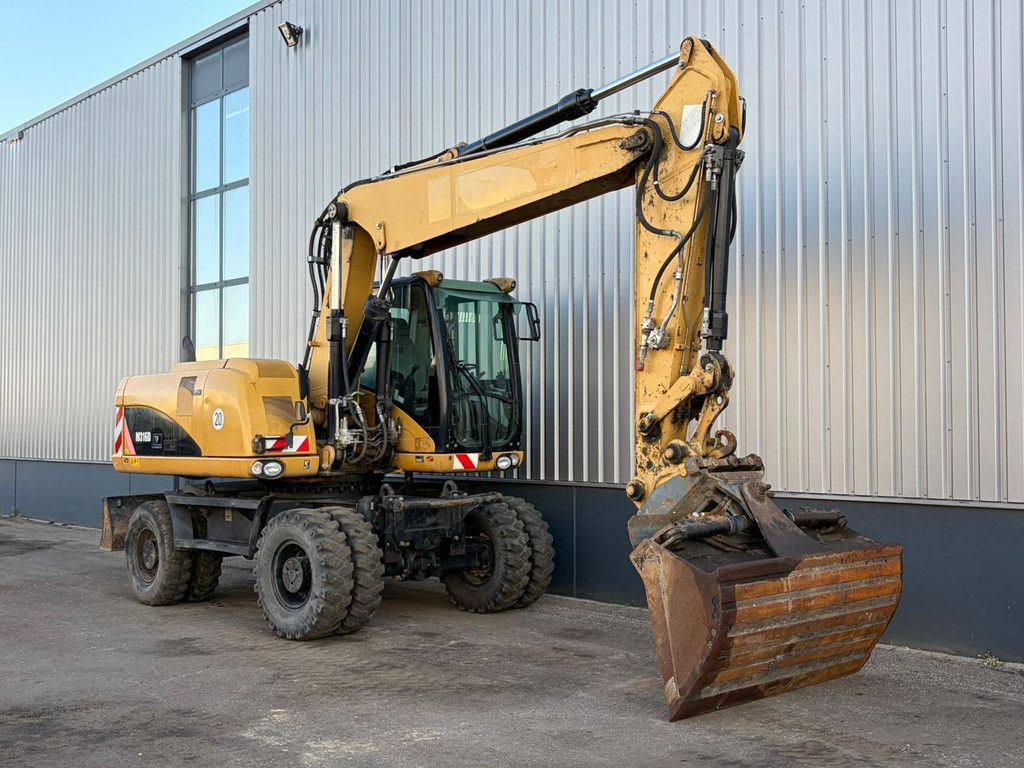 Caterpillar M316D