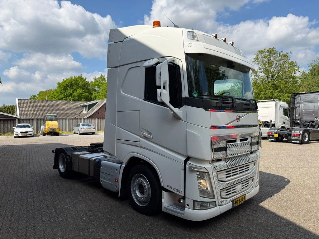 Volvo FH 460 Globetrotter Hefschotel Lowdeck 697.070KM NL Truck
