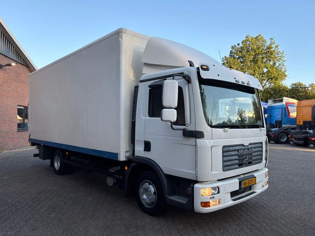 MAN TGL 8.240 Cargolift Laadklep NL Truck APK/TUV 02-2026