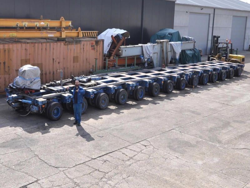 Nicolas 400-metric-ton SPMT Modular Hydraulic Trailer
