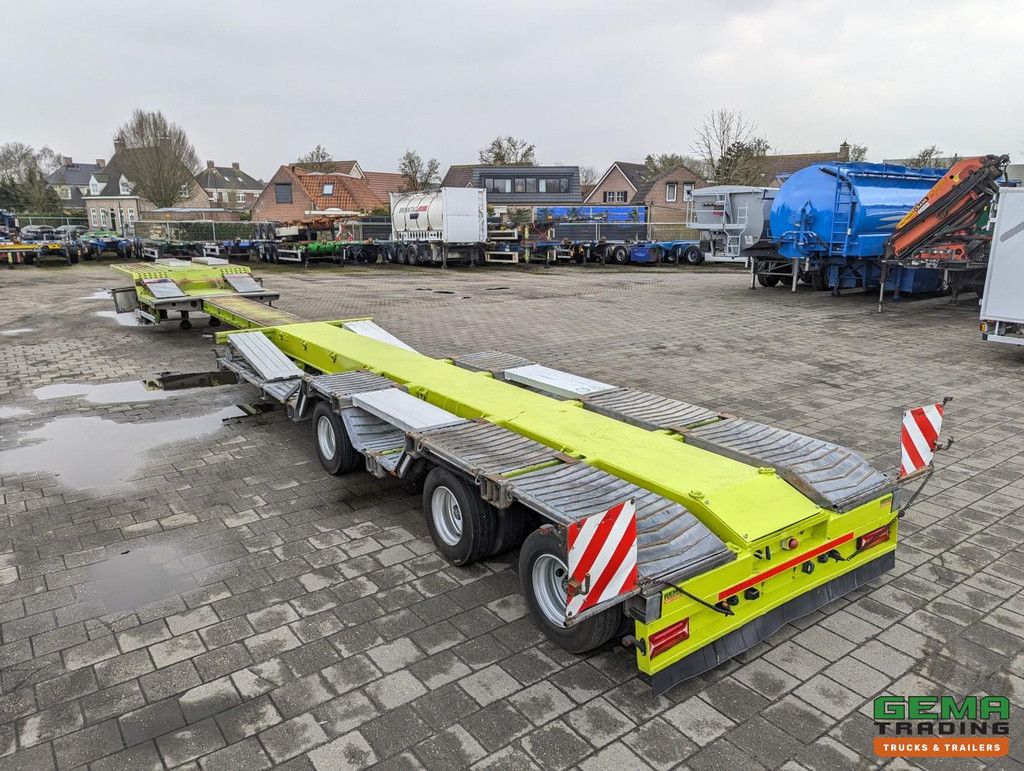 RECKER SAHN TIEFLADER SPEZIAL LowLoader - 3-Steering Axles - Remote Control - Extendable - HydraulicWidenable - Wheel Arch