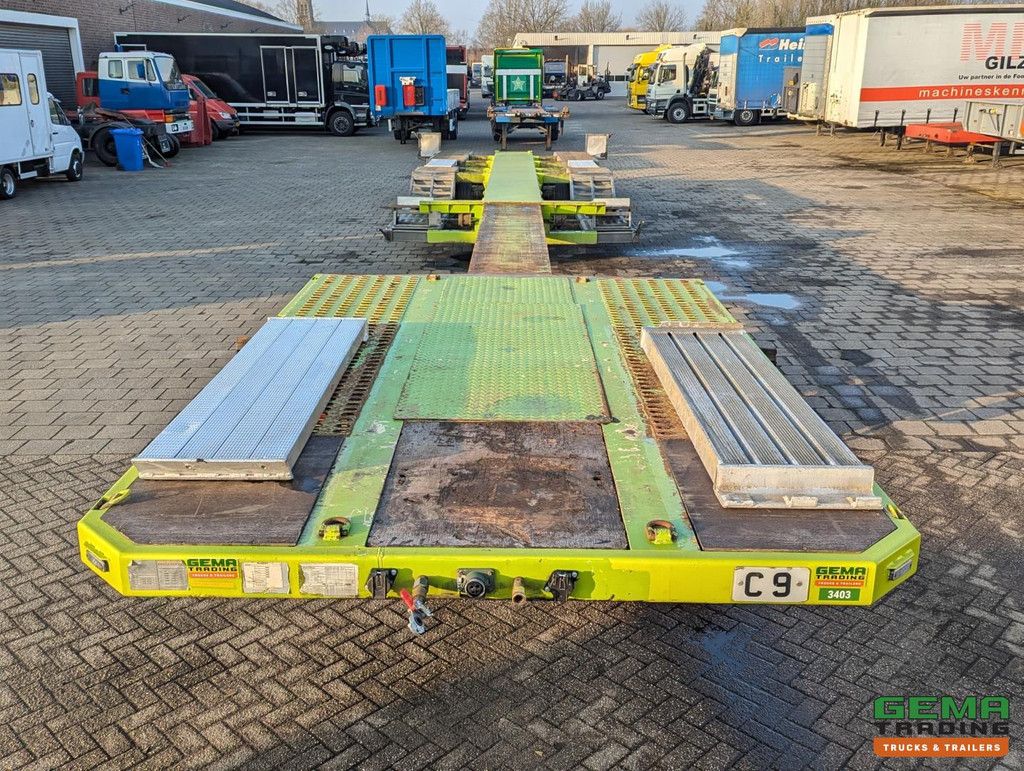 RECKER SAHN TIEFLADER SPEZIAL LowLoader - 3-Steering Axles - Remote Control - Extendable - HydraulicWidenable - Wheel Arch
