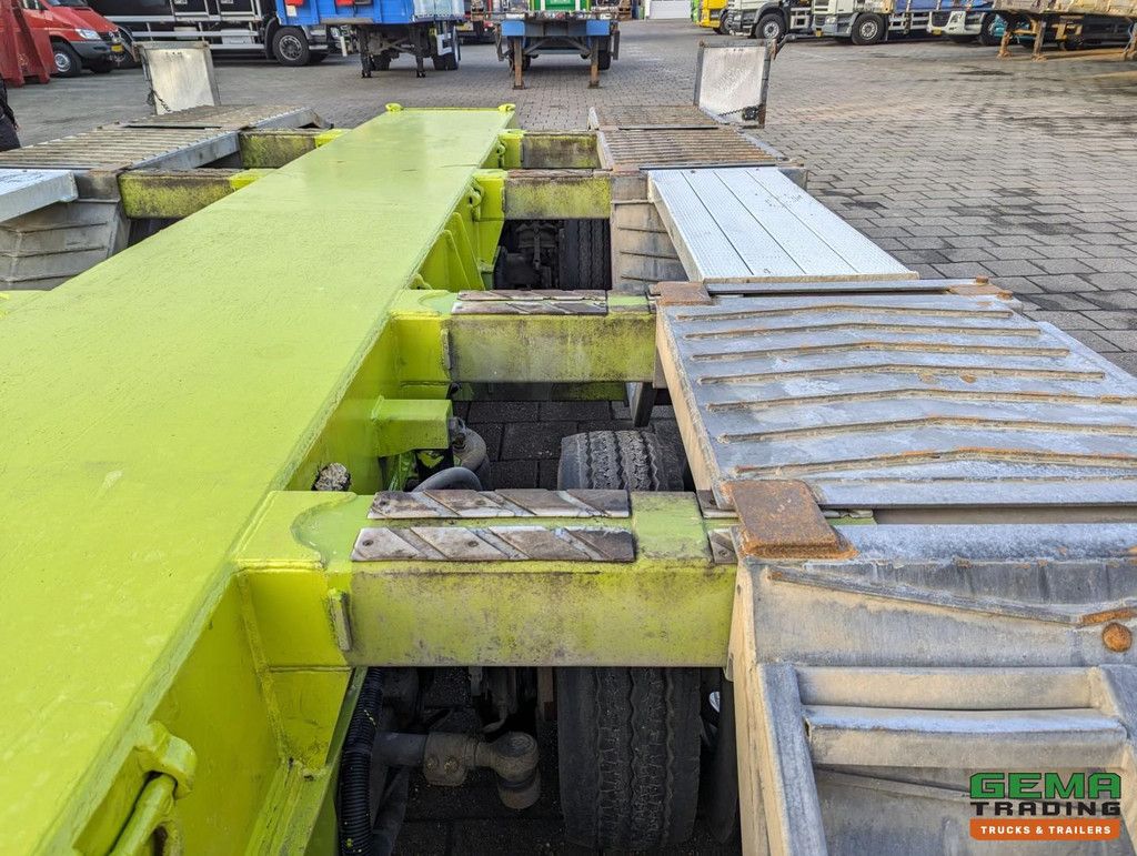 RECKER SAHN TIEFLADER SPEZIAL LowLoader - 3-Steering Axles - Remote Control - Extendable - HydraulicWidenable - Wheel Arch