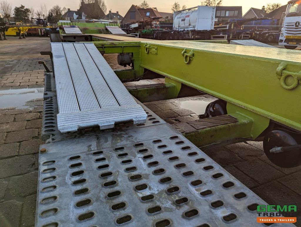 RECKER SAHN TIEFLADER SPEZIAL LowLoader - 3-Steering Axles - Remote Control - Extendable - HydraulicWidenable - Wheel Arch