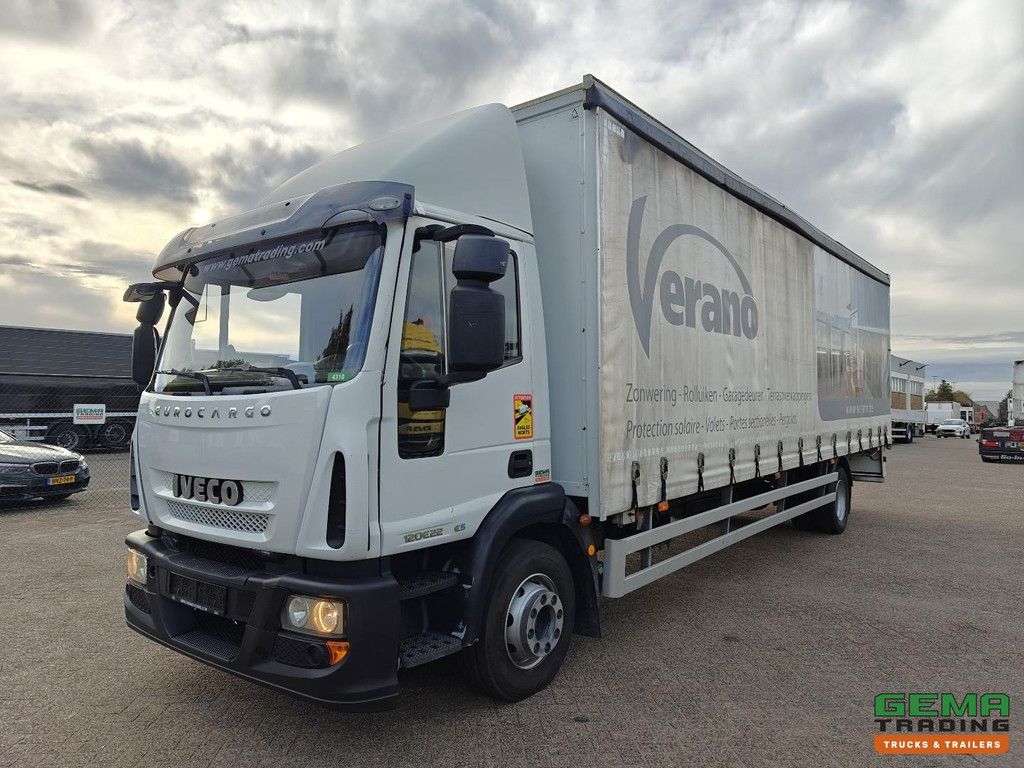 Iveco Eurocargo 120E22 Daycab Euro 5 - Manual transmission - 8.6m sliding tarpaulin - Fully leaf sprung - SMARTTacho V2