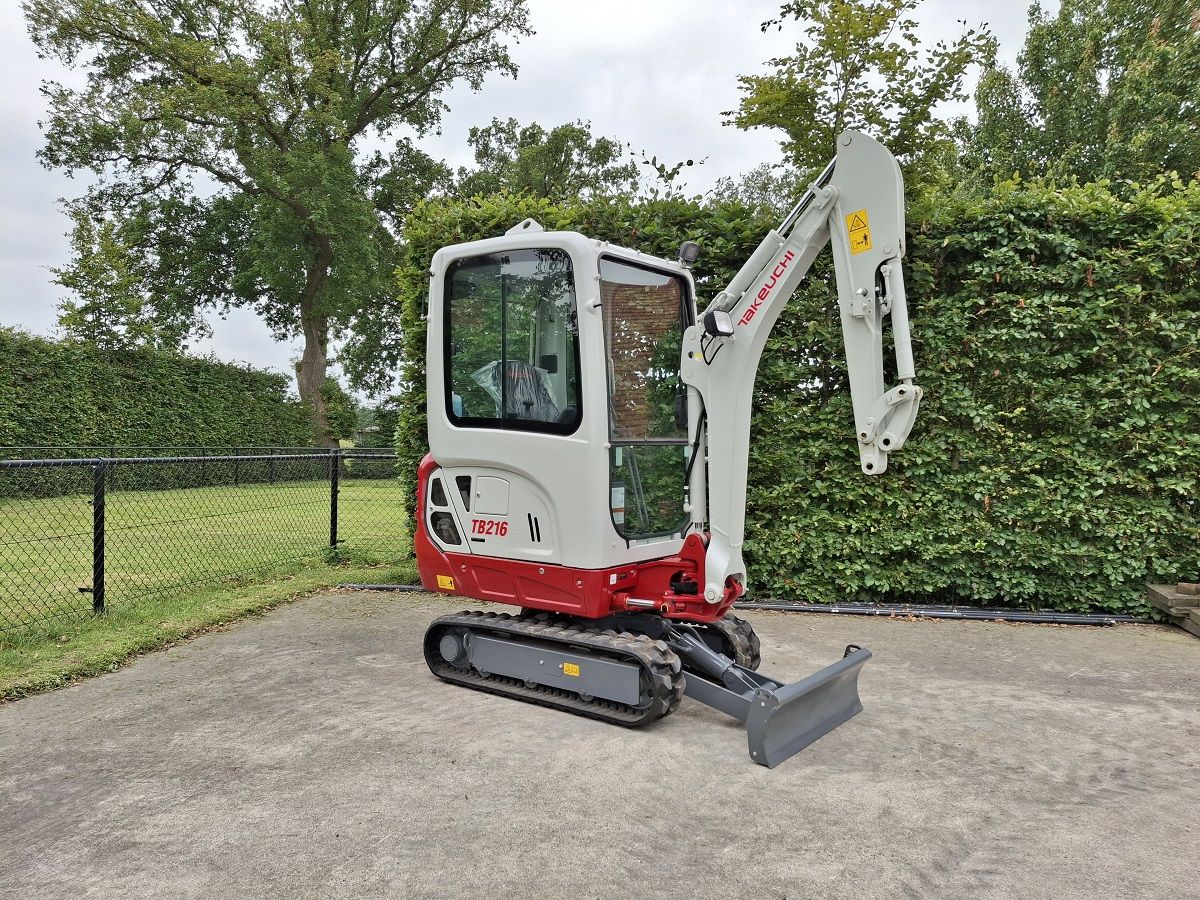 Takeuchi TB216, minigraver, minikraan, BJ2025, 2 stuks, Nieuw!