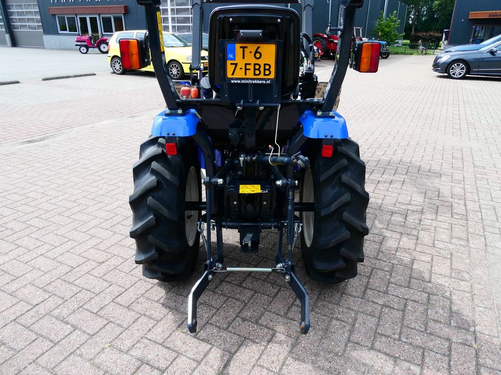 Iseki TM3187 4wd / 00127 Draaiuren / Voorlader
