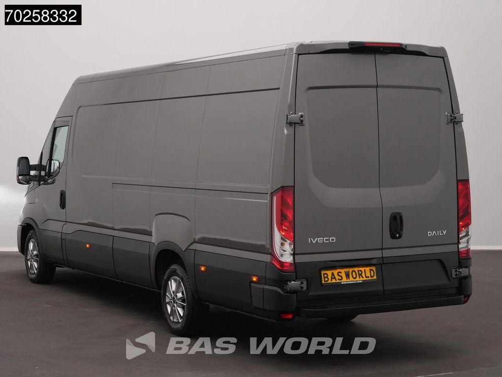 Iveco Daily 35S21 BPM VRIJ! 3.0L Automaat 210PK L3H2 2025-Model 3,5t Trekvermogen ACC LED CarPlay Camera Parkeersensoren Velgen 16m3 Euro6 L4H2 16m3 A/C
