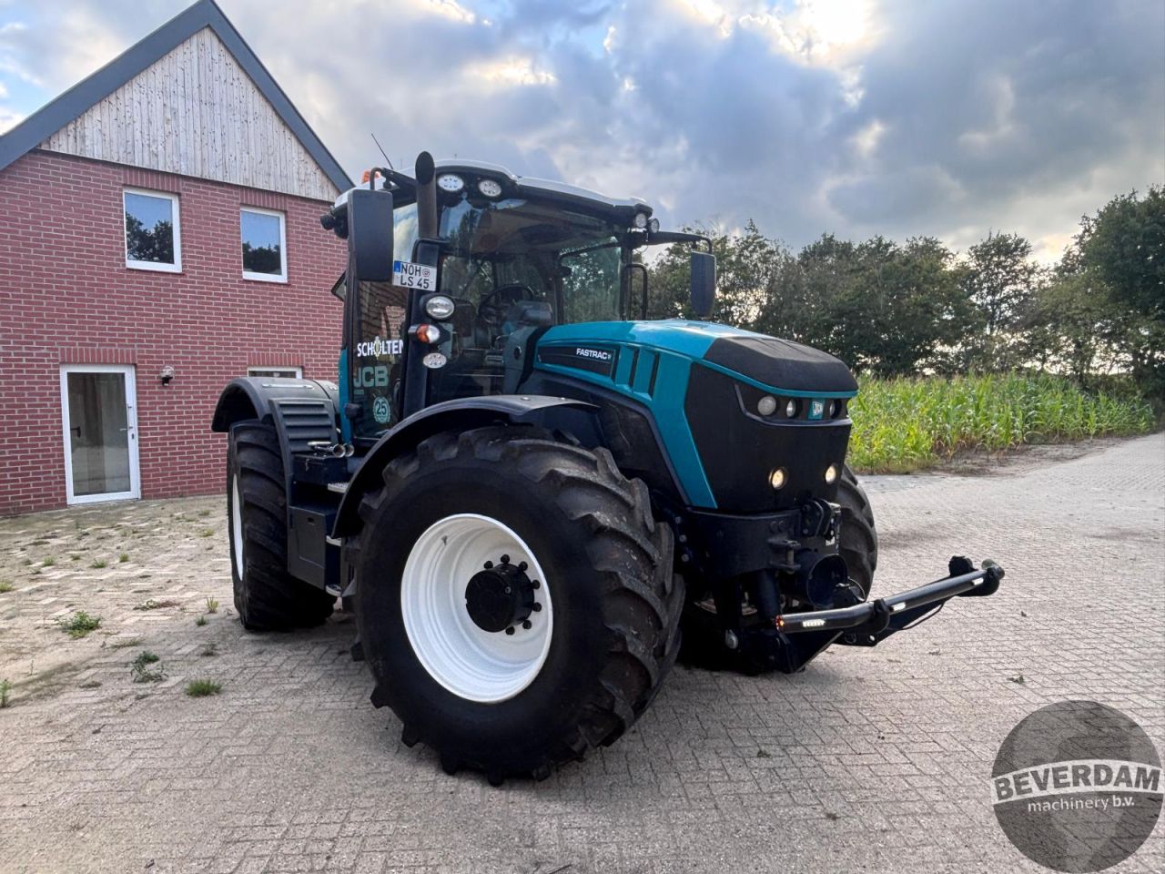 JCB Fastrac 4220 25 YEARS EDTION