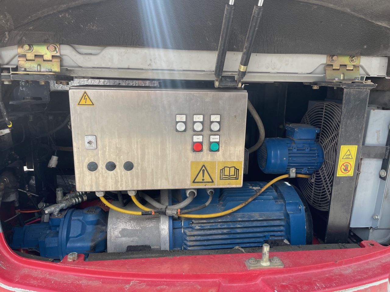 Takeuchi TB250E Electric
