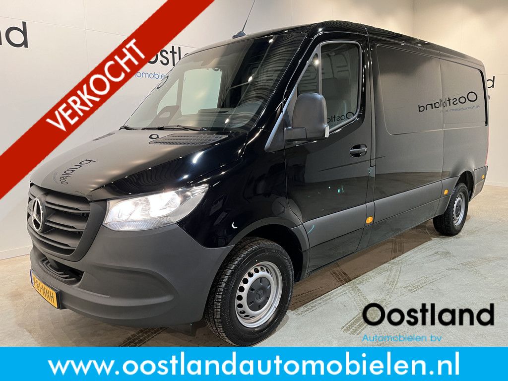 Mercedes-Benz Sprinter 317 CDI L2 Pro RWD / Euro 6 / Trekhaak 3500 KG / Airco / Cruise Control / Camera / CarPlay / 18 KM !!!